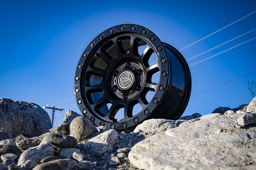 ICON Alloys Hulse, Double Black, 18 x 9 / 5 x 5, -12mm Offset, 4.5" BS